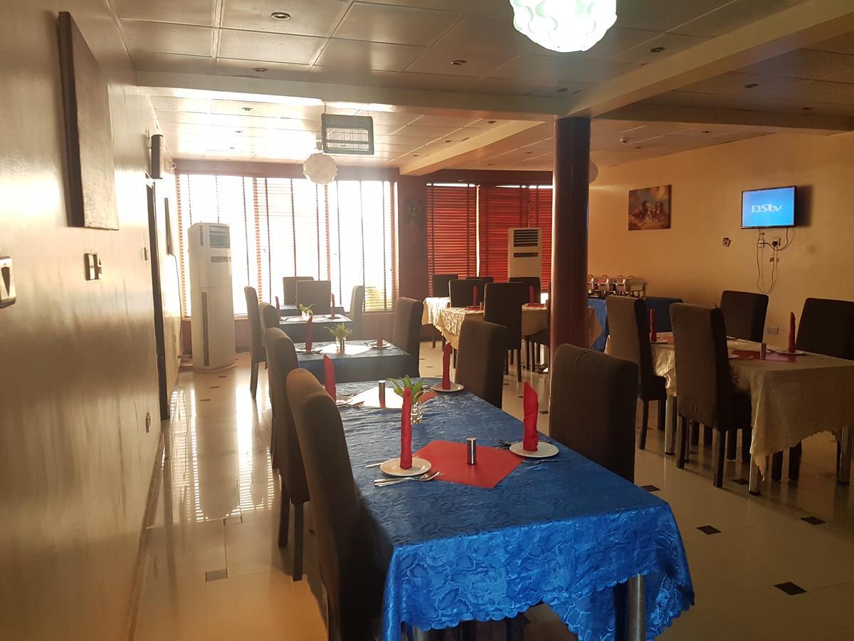 Grand Bank Link Hotel Otta Exterior photo